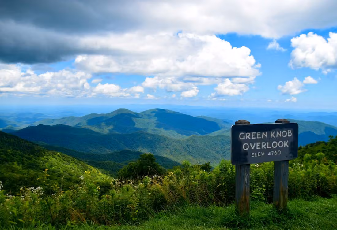Blue Ridge Parkway, Green Knob Overlook · North Carolina mountains