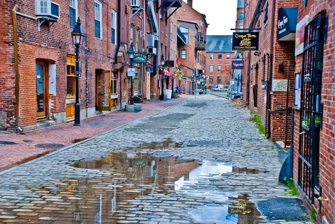 Portland Old Port · Coastal Streets and Urban Living
