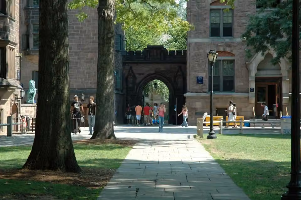 Yale University · Old Campus courtyard and Durfee Hall